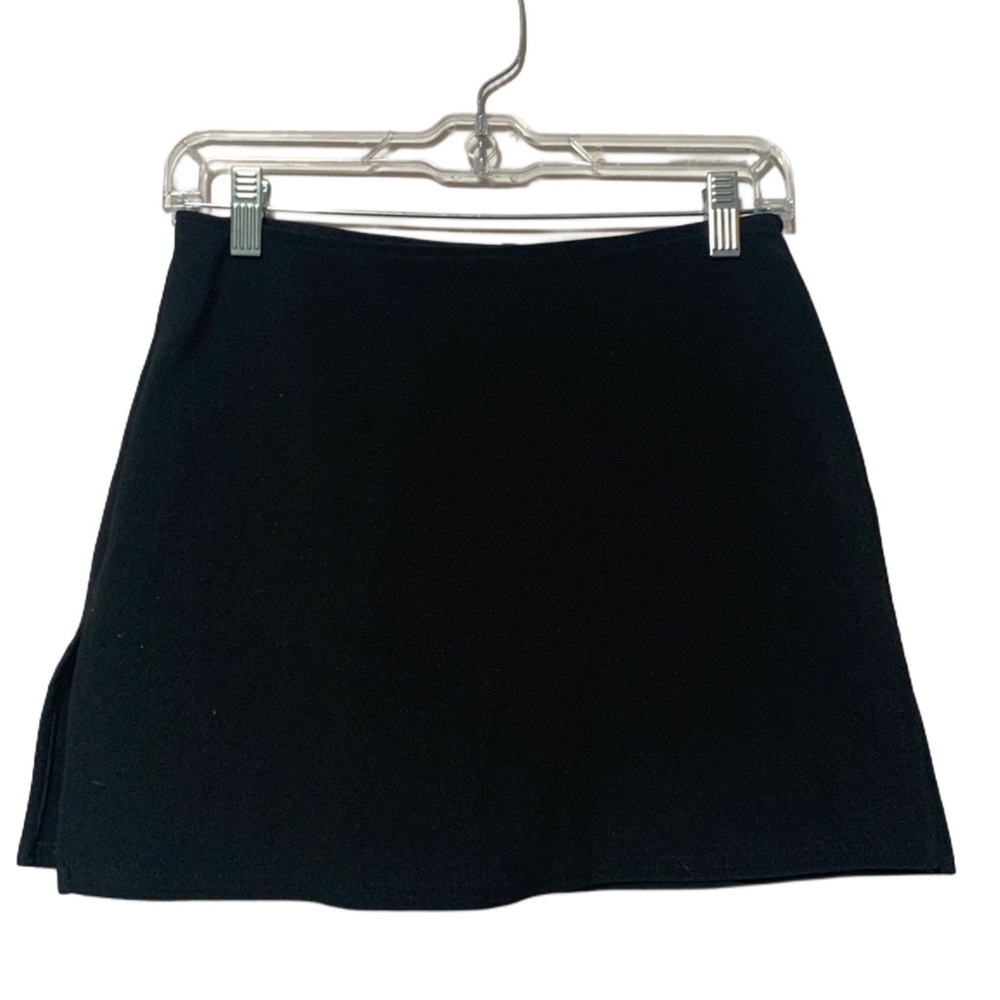 Rave Black A-line Mini Skirt with Slit for Cocktail